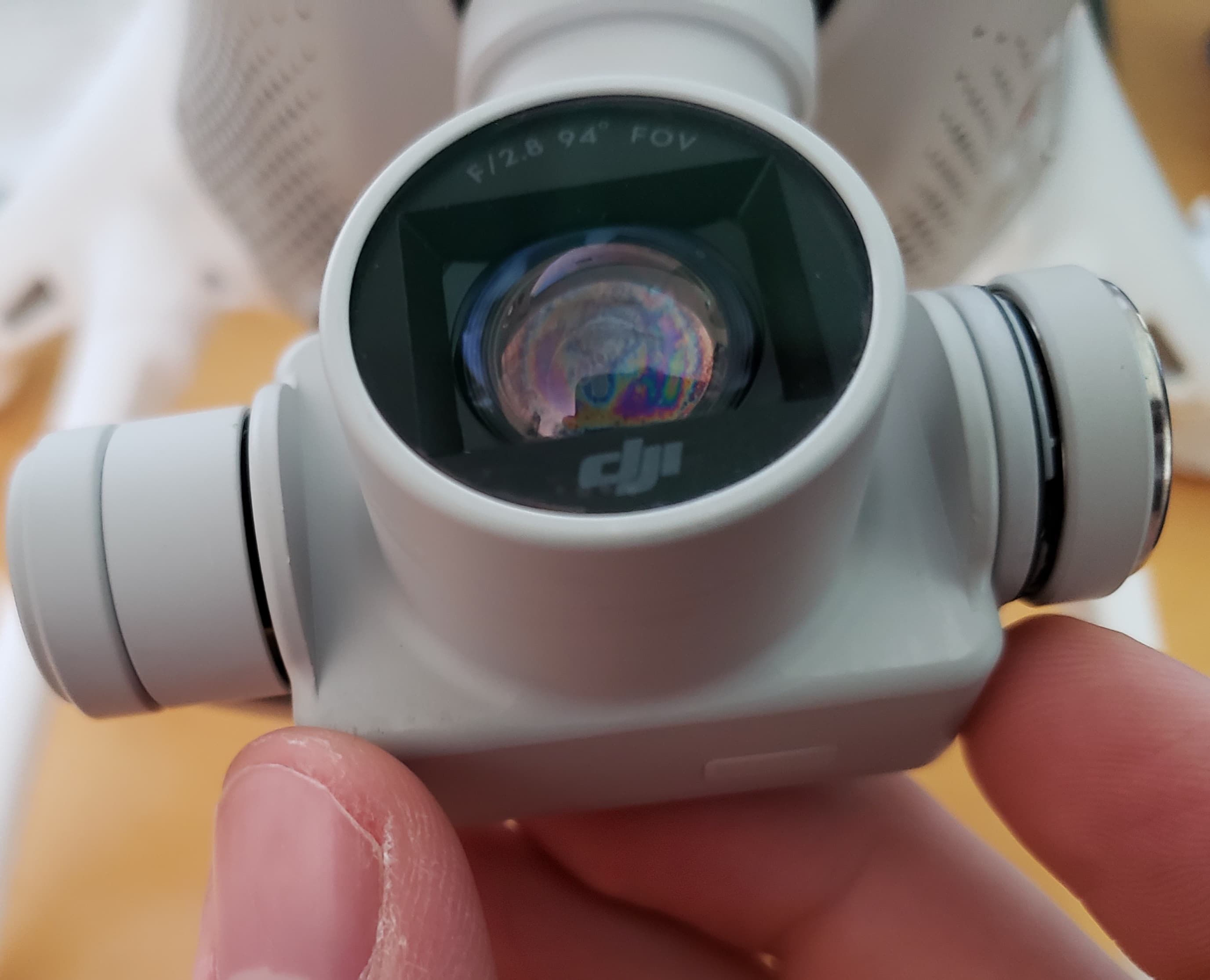 Dji phantom store 4 pro lens