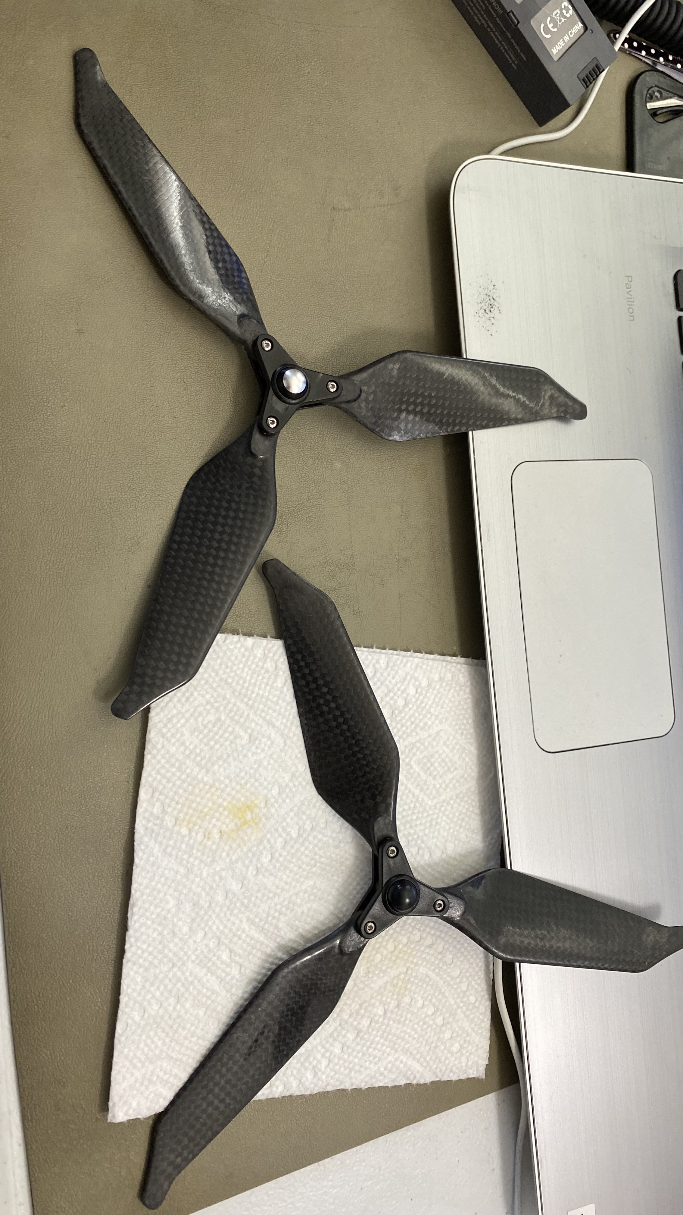 3-bladed carbon fiber props.JPG