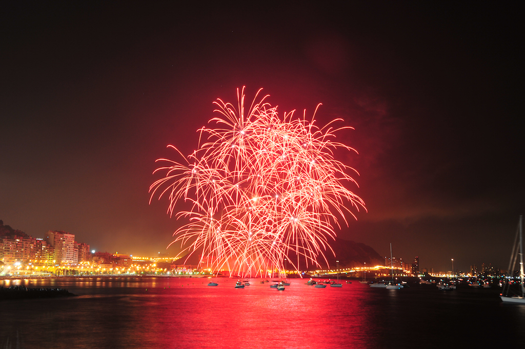 Alicante fireworks red.JPG