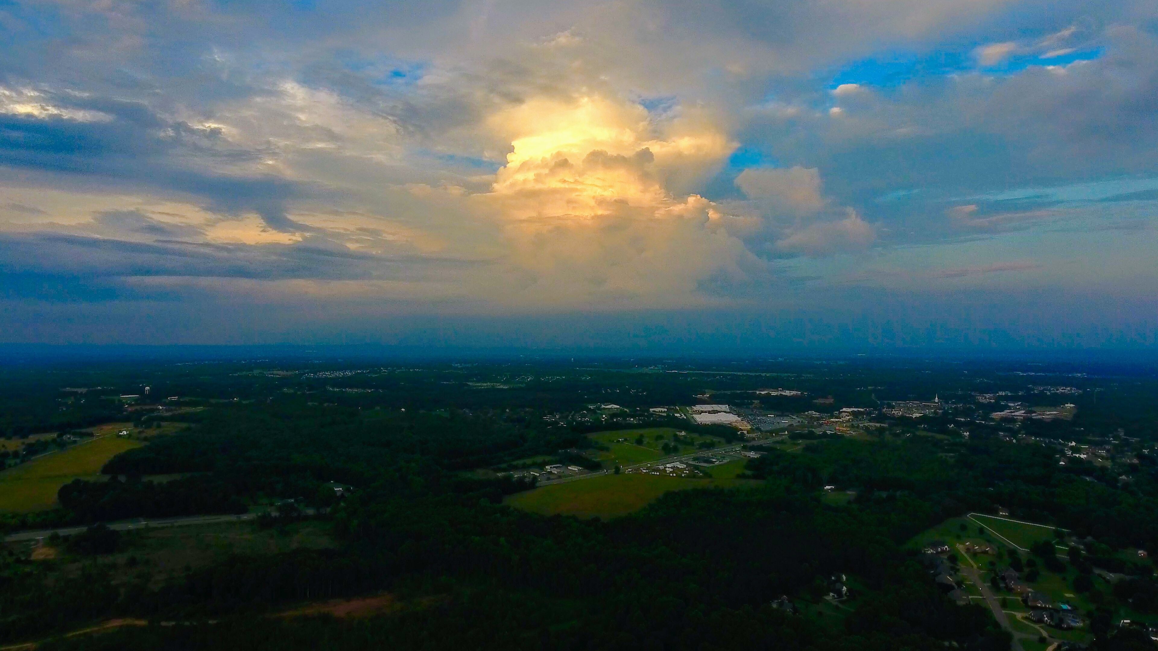 june cloud pic 2018.jpg