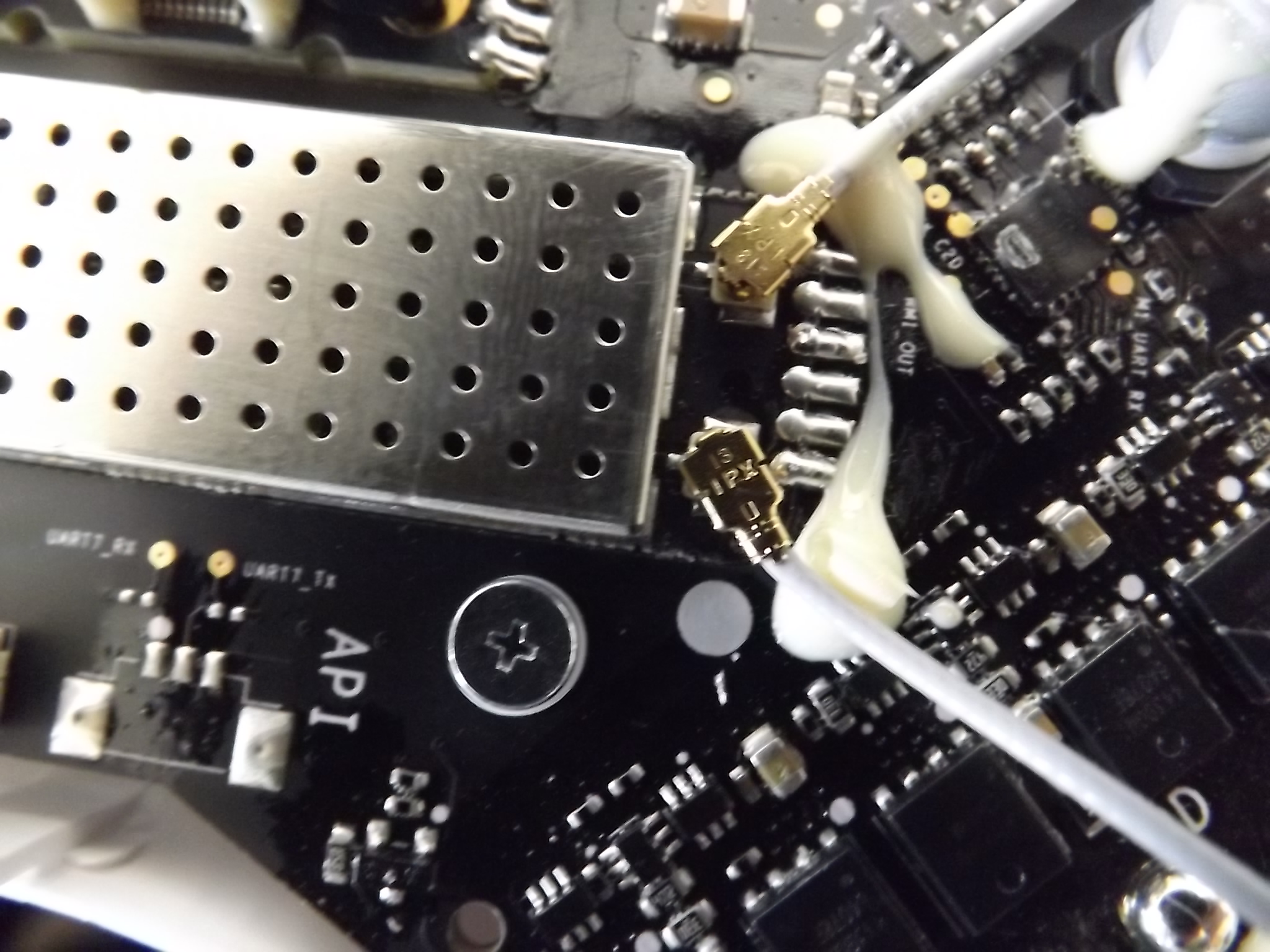 Main board antenna connections closeup 2.JPG
