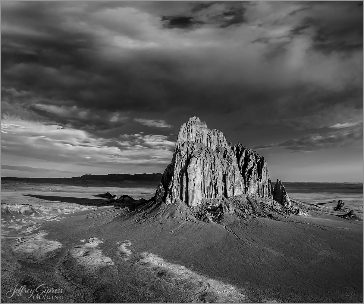 shiprockpano5.jpg