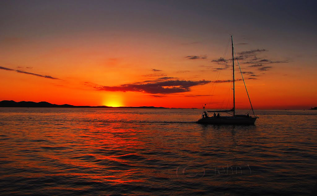 sunsetboat_edited-2.jpg