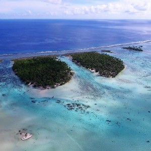 Taha'a lagoon with Island Escape cruises and Phantom 3 Pro - YouTube