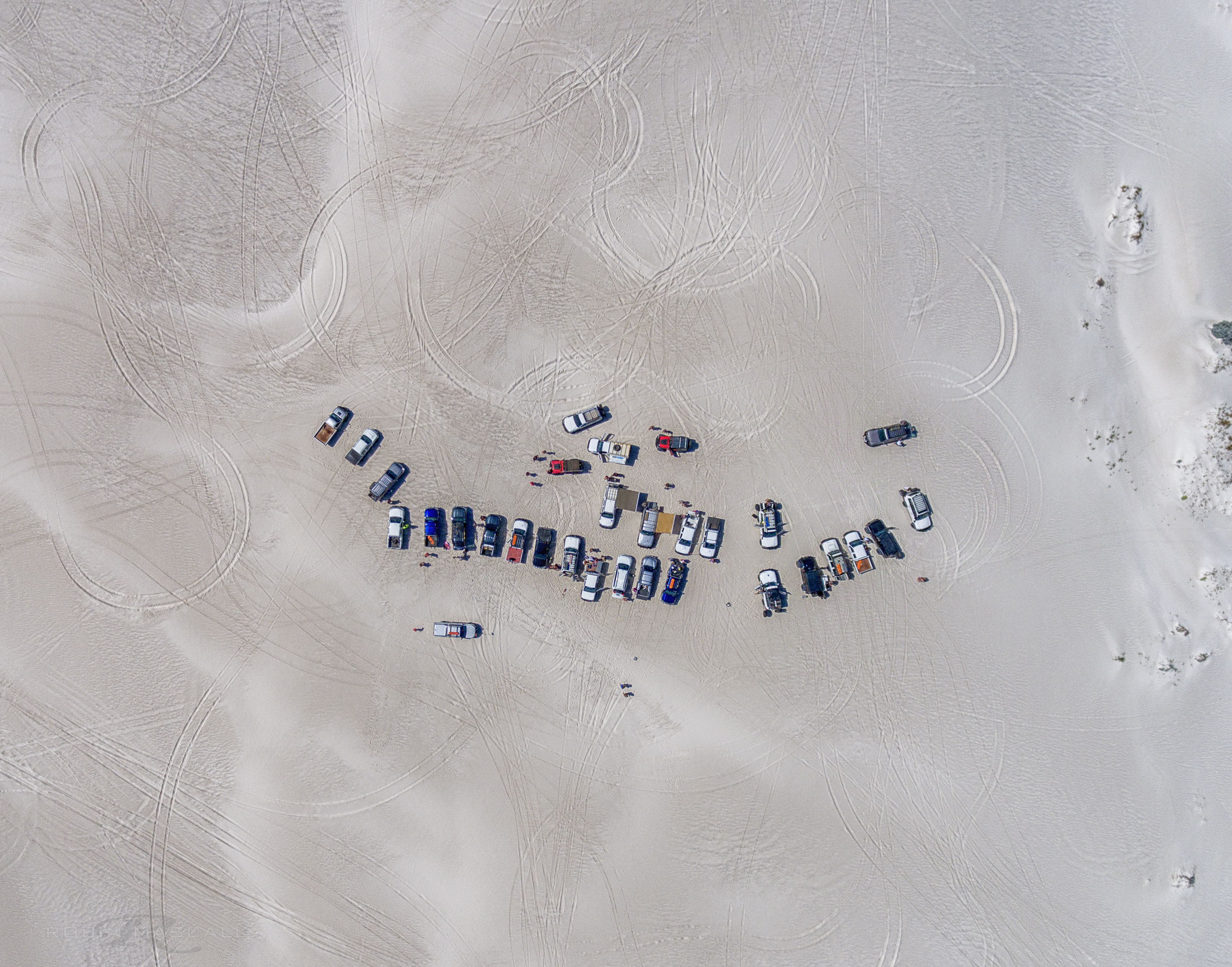 4x4 in the dunes